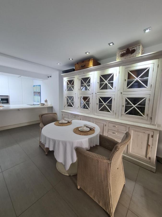 Nosotros Luxury Villa Los Cristianos  Bagian luar foto